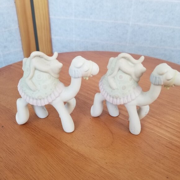 E25 Precious Moments Camel Figurine Set of Two Hope You're Over the Hump 1993 - Picture 1 of 8